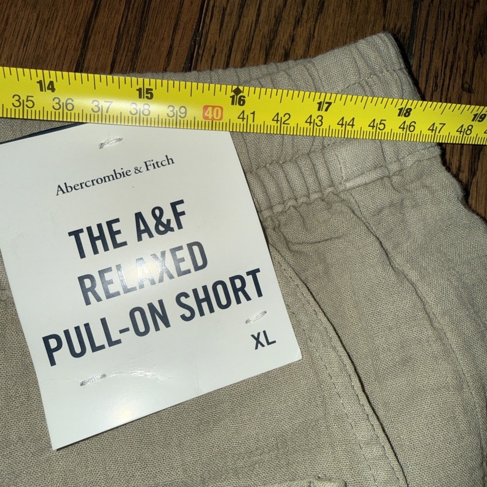 Abercrombie & Fitch Relaxed Pull On Short Size Extra Large XL New Beige 7" - Picture 9 of 9